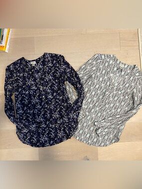 3/$10 🌸 Bundle of 2 Dynamite Blouses